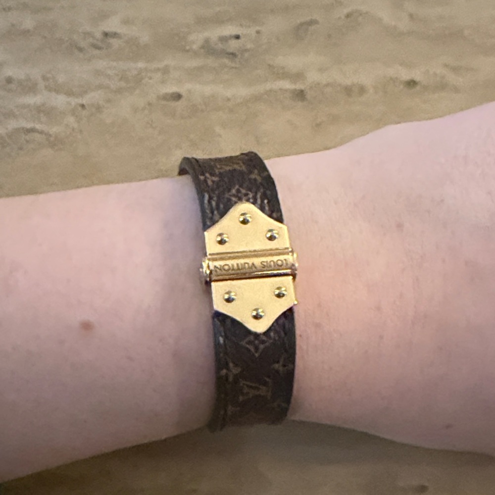 AUTHENTIC Louis Vuitton Gold and Brown nano monogram bracelet